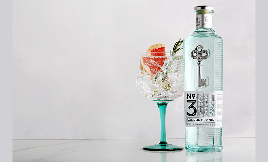 Gin, just as it should be...
No.3 - a refreshing new look for the world's best gin